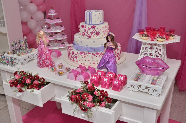 barbie  Festa de aniversário da barbie, Decoração festa infantil
